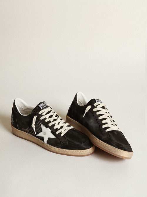 Ball Star homme en daim noir avec étoile en cuir blanc