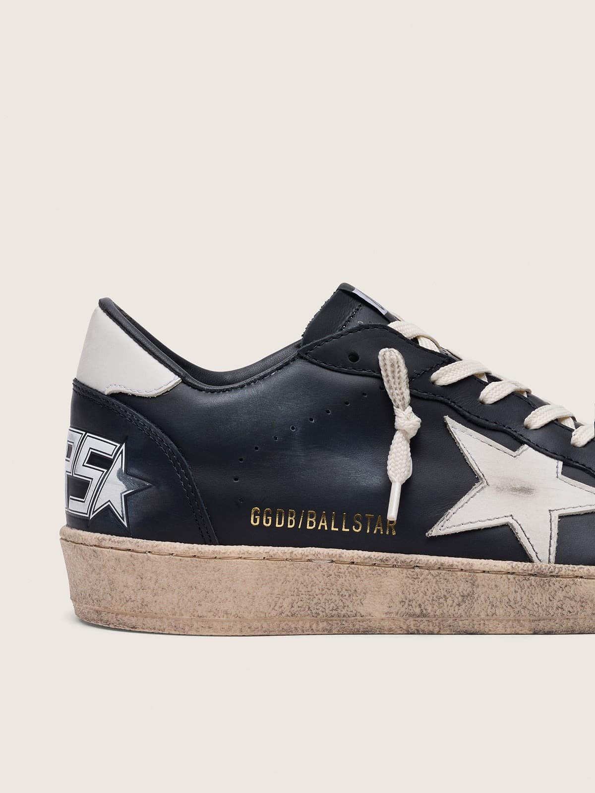 Ball Star en cuir nappa noir avec étoile et contrefort en cuir blanc