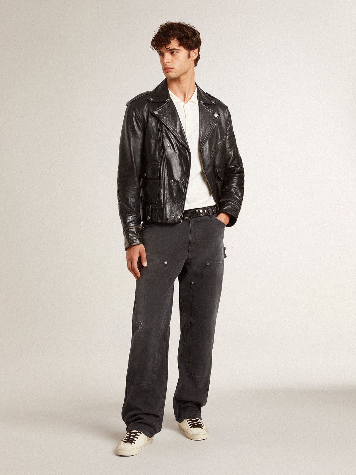 Super-Star en cuir nappa avec étoile en cuir vert et contrefort en cuir gris