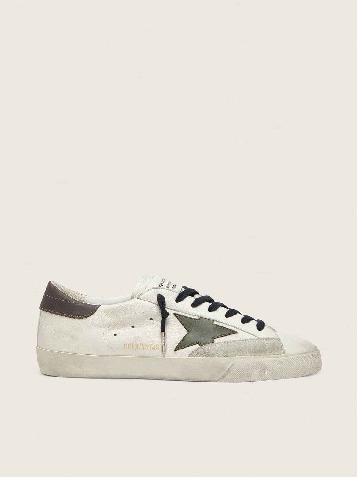 Super-Star en cuir nappa avec étoile en cuir vert et contrefort en cuir gris